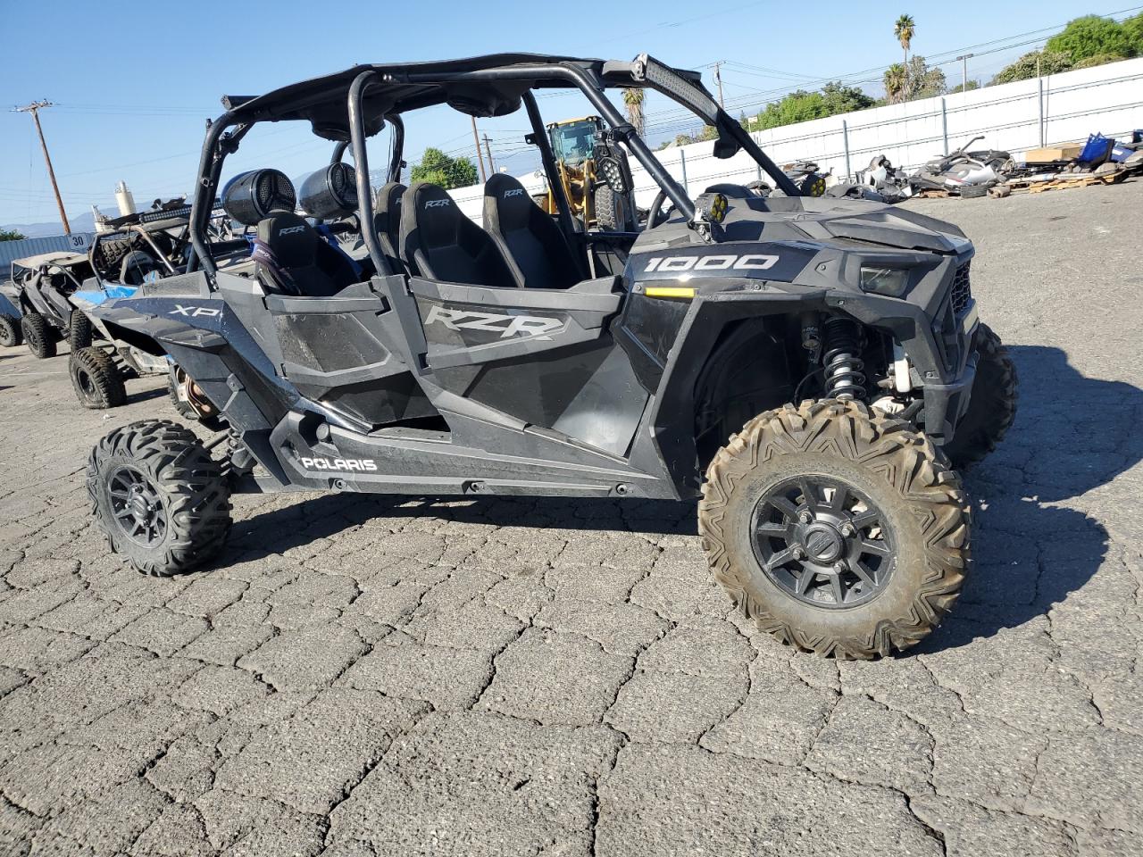 Polaris Rzr xp 4 1