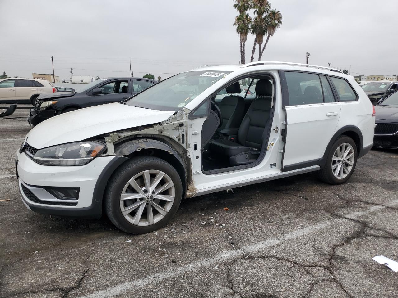 2019 Volkswagen Golf alltr S