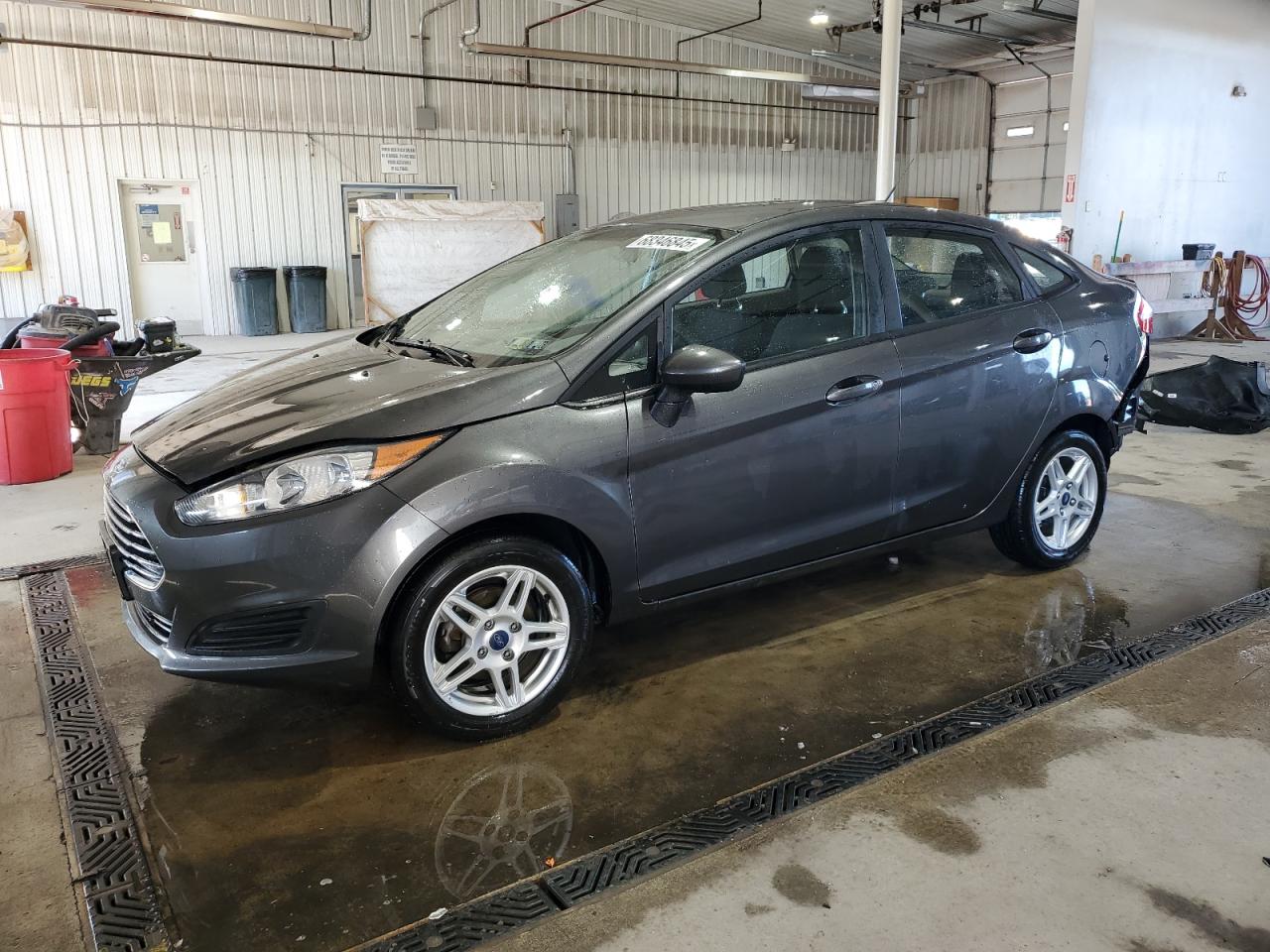 2018 Ford Fiesta se SE