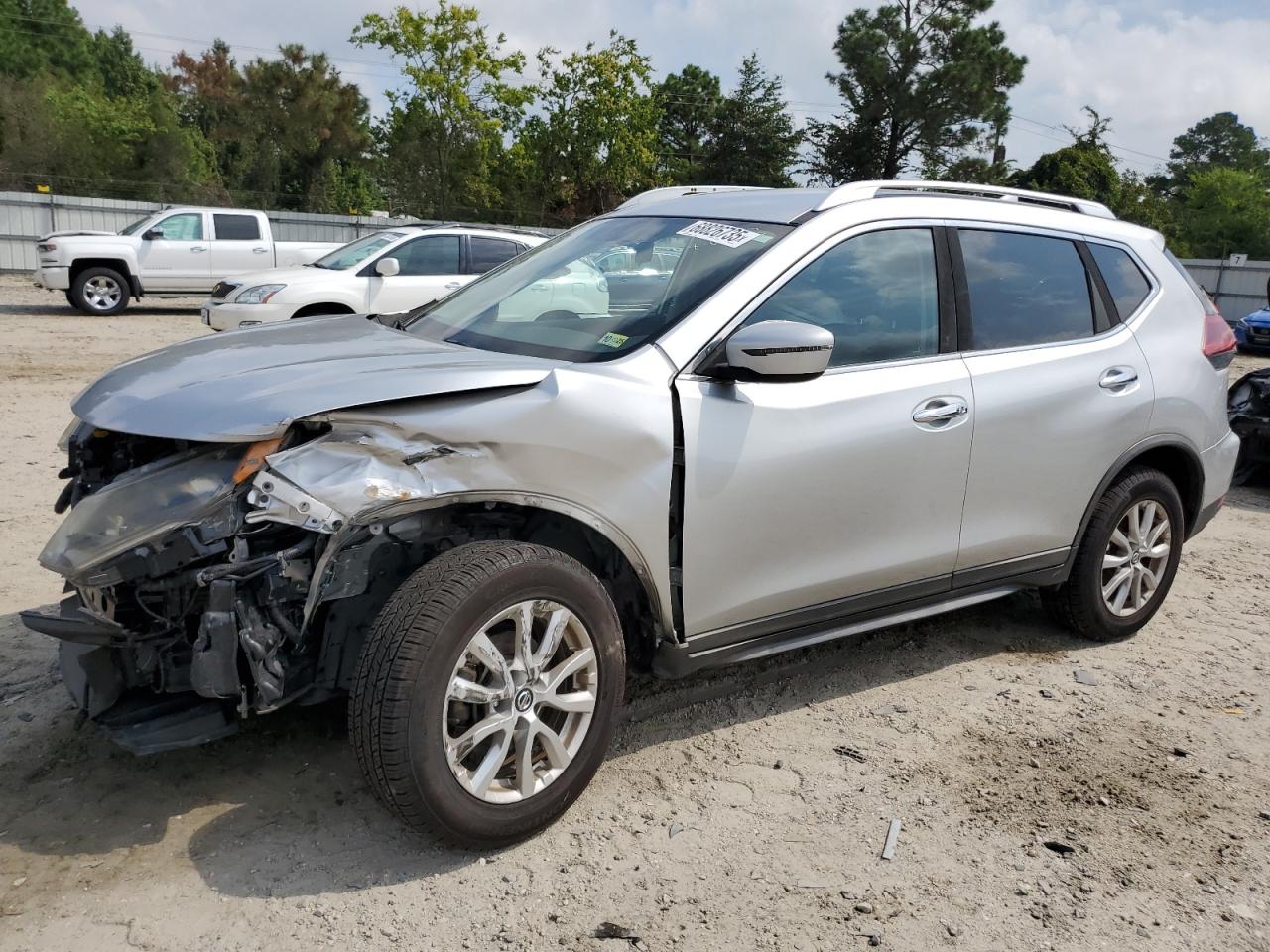 2018 Nissan Rogue s S