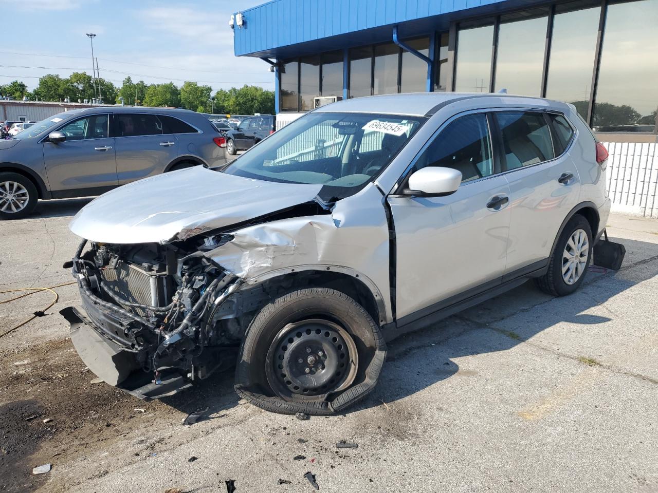 2017 Nissan Rogue s S