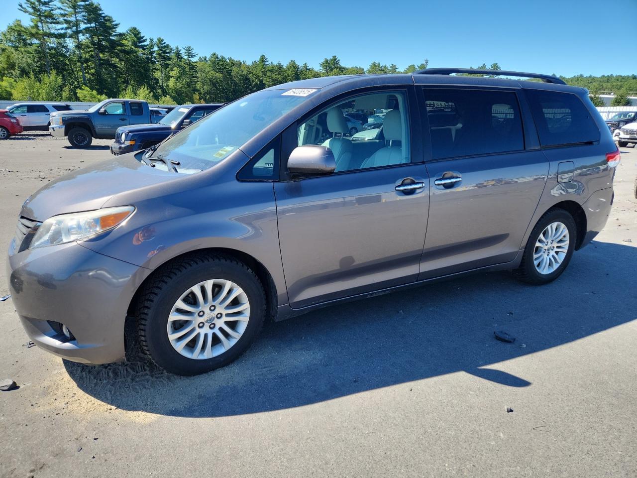 2014 Toyota Sienna xle XLE