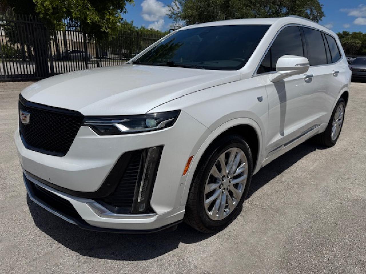 2021 Cadillac Xt6 premium luxury PREMIUM LUXURY