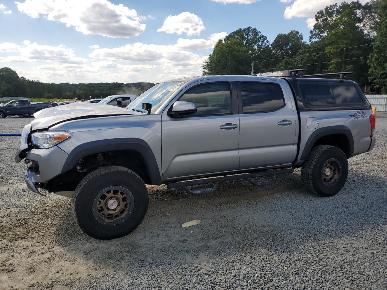 2017 Toyota Tacoma double cab DOUBLE CAB
