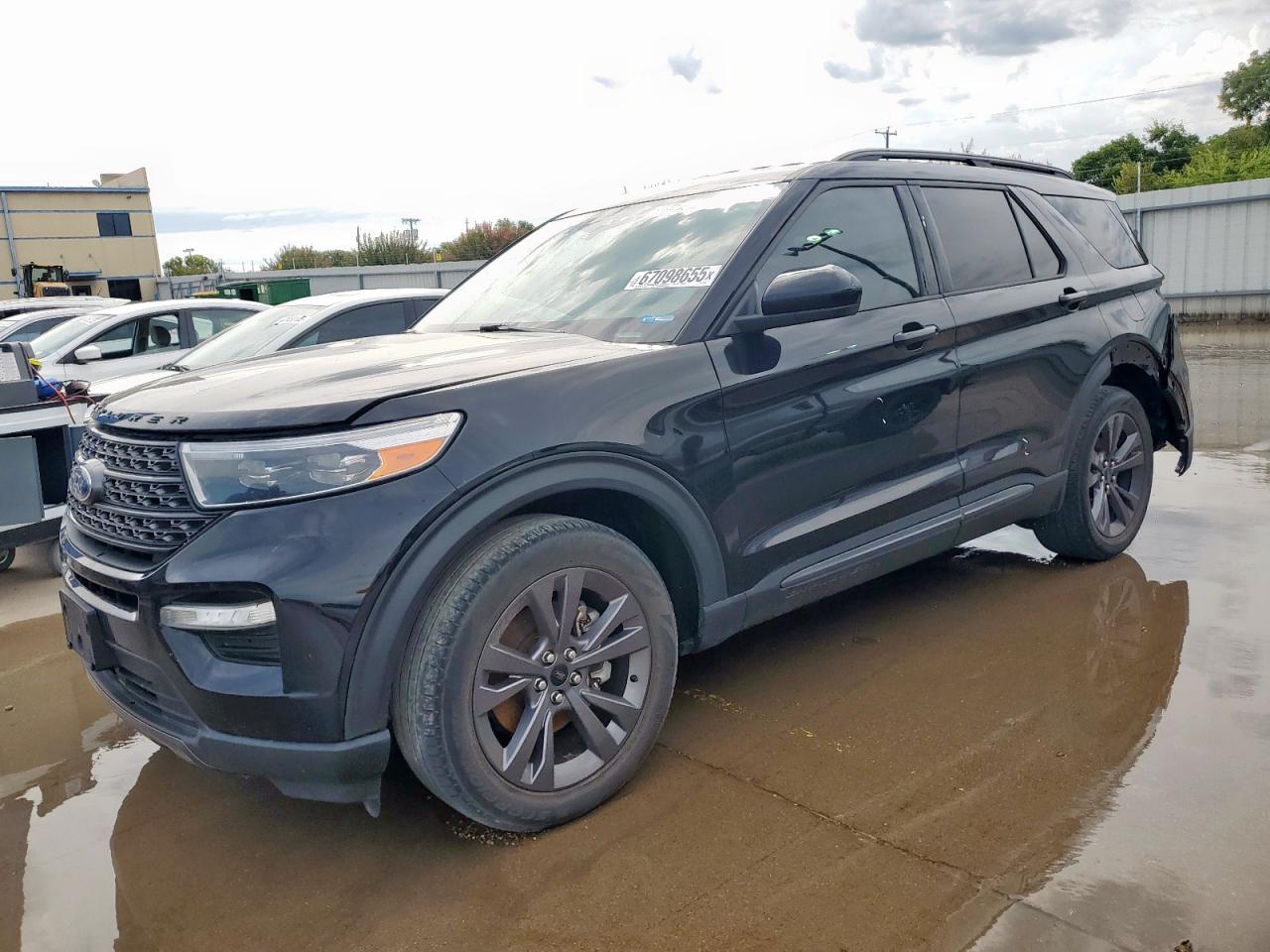 2022 Ford Explorer x XLT