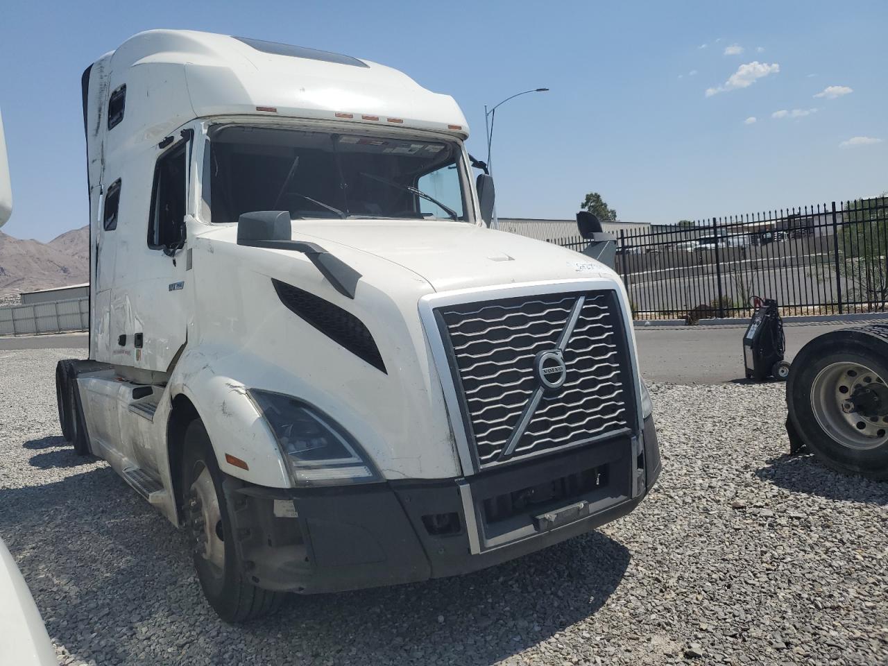 2022 Volvo Vnl VNL