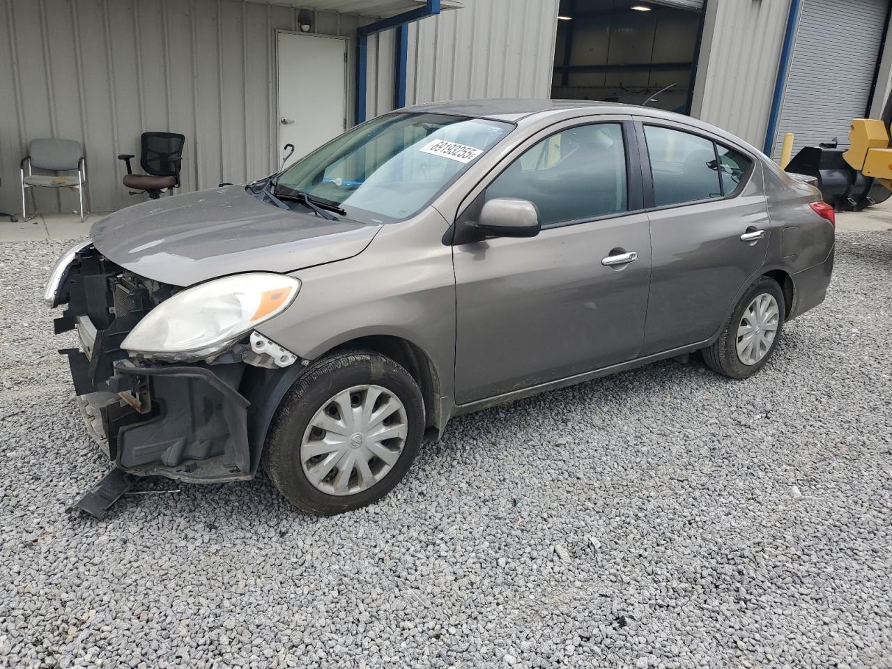2014 Nissan Versa s S