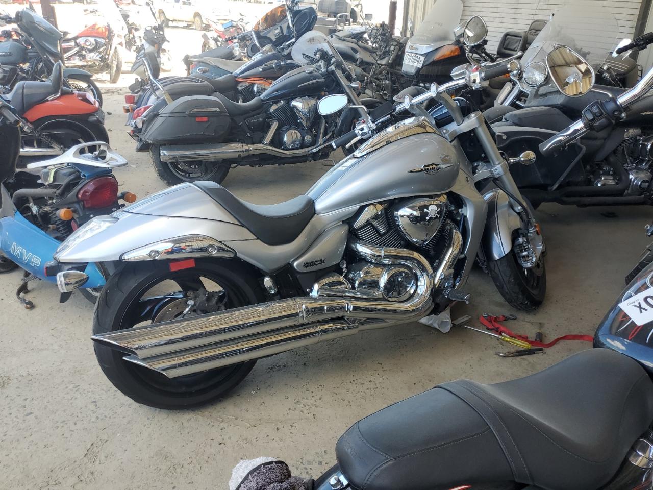 2014 Suzuki Vzr1800