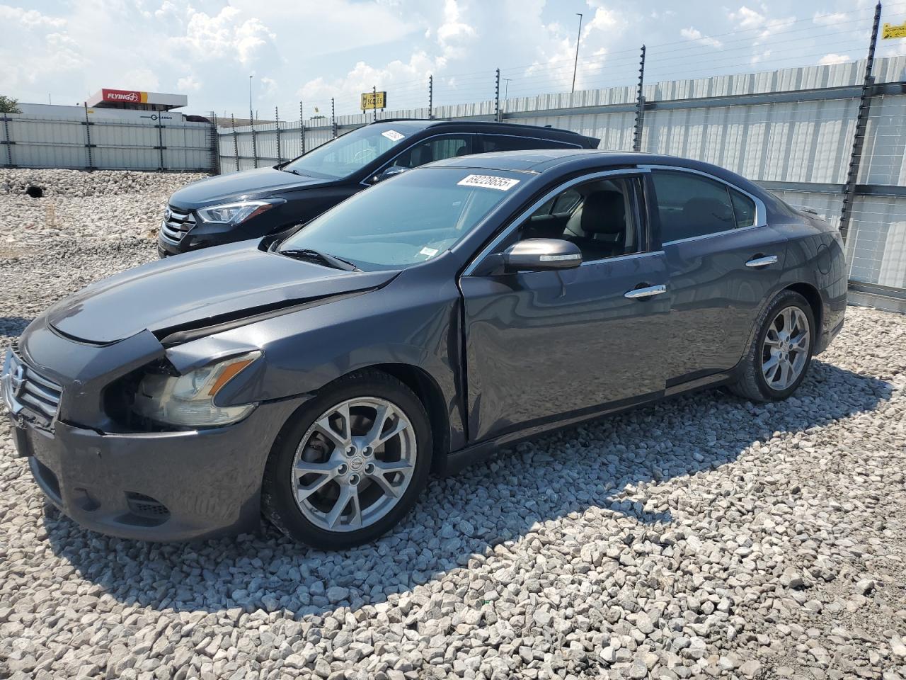 2013 Nissan Maxima s S