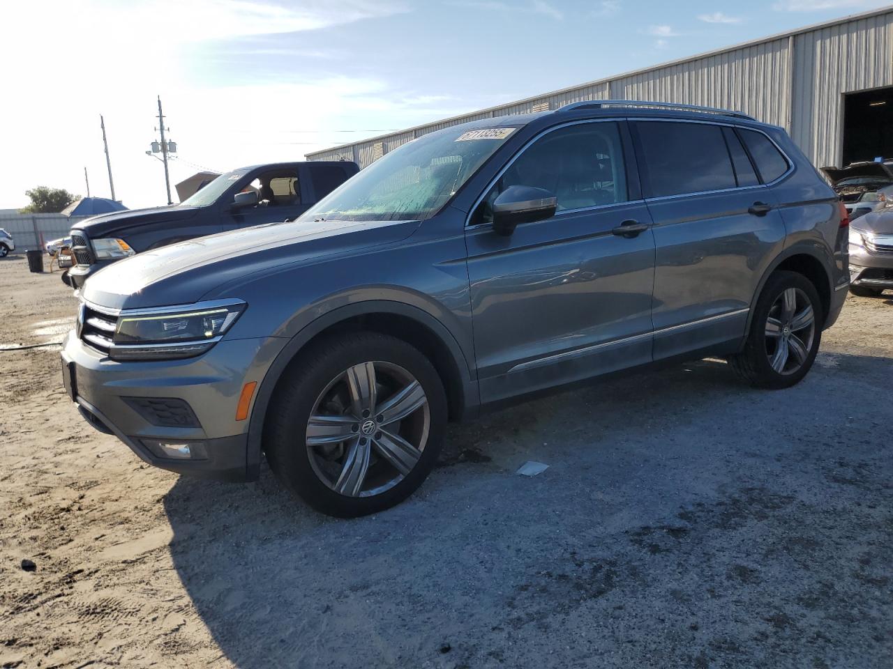 2019 Volkswagen TIGUAN SEL SEL PREMIUM