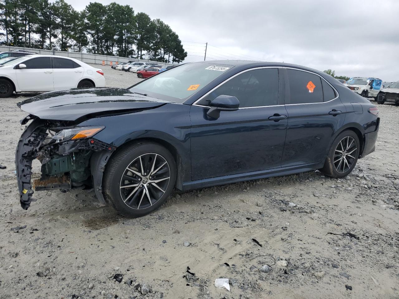 2021 Toyota Camry se SE