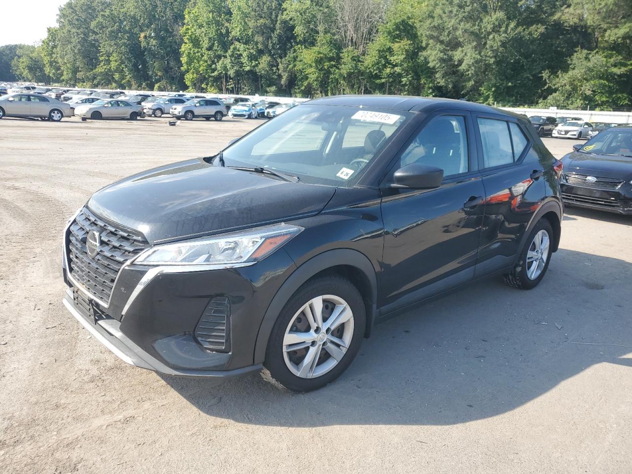 2021 Nissan Kicks s S