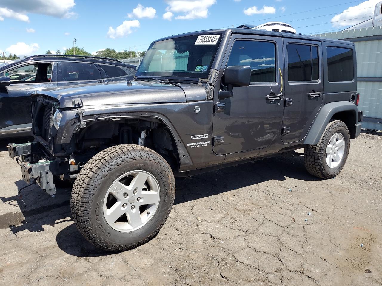 2017 Jeep Wrangler u SPORT