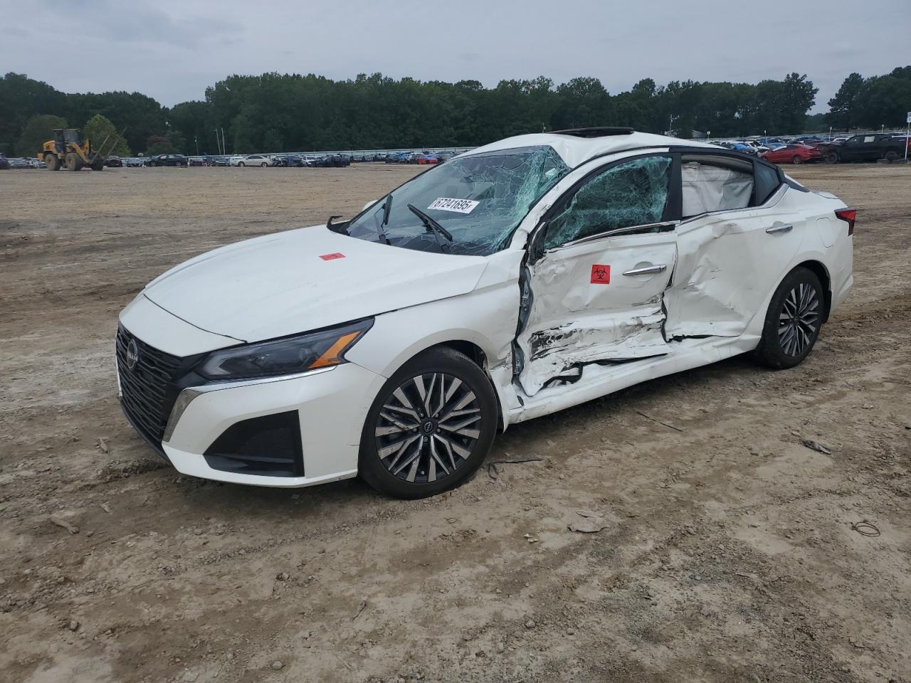 2023 Nissan Altima sv SV