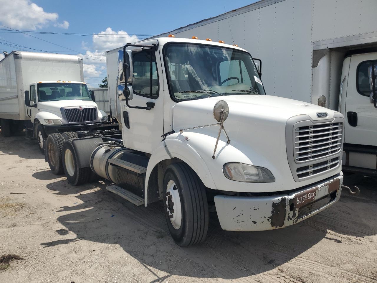 2015 Freightliner M2 112 MEDIUM DUTY