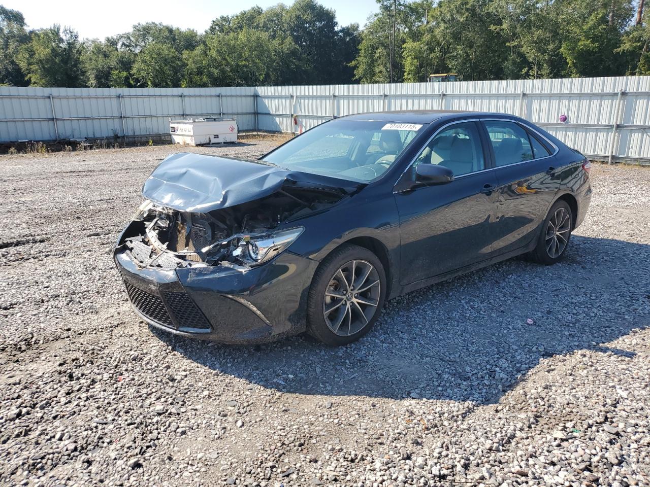 2016 Toyota Camry le LE