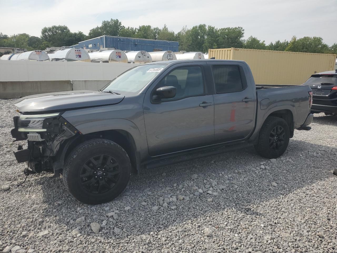 2023 Nissan Frontier s S