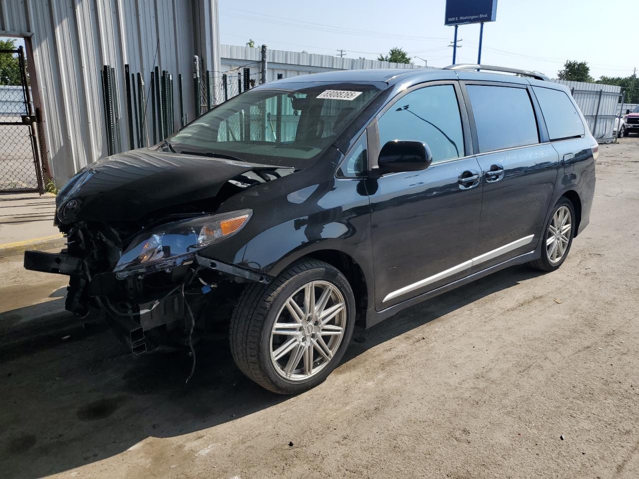 2012 Toyota Sienna spo SPORT