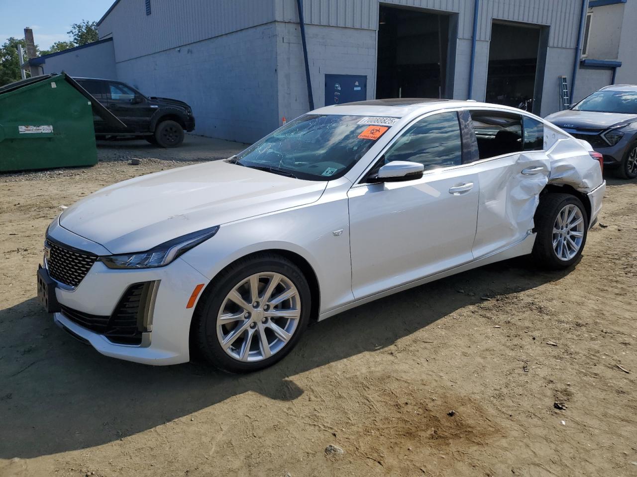 2023 Cadillac Ct5 luxury LUXURY