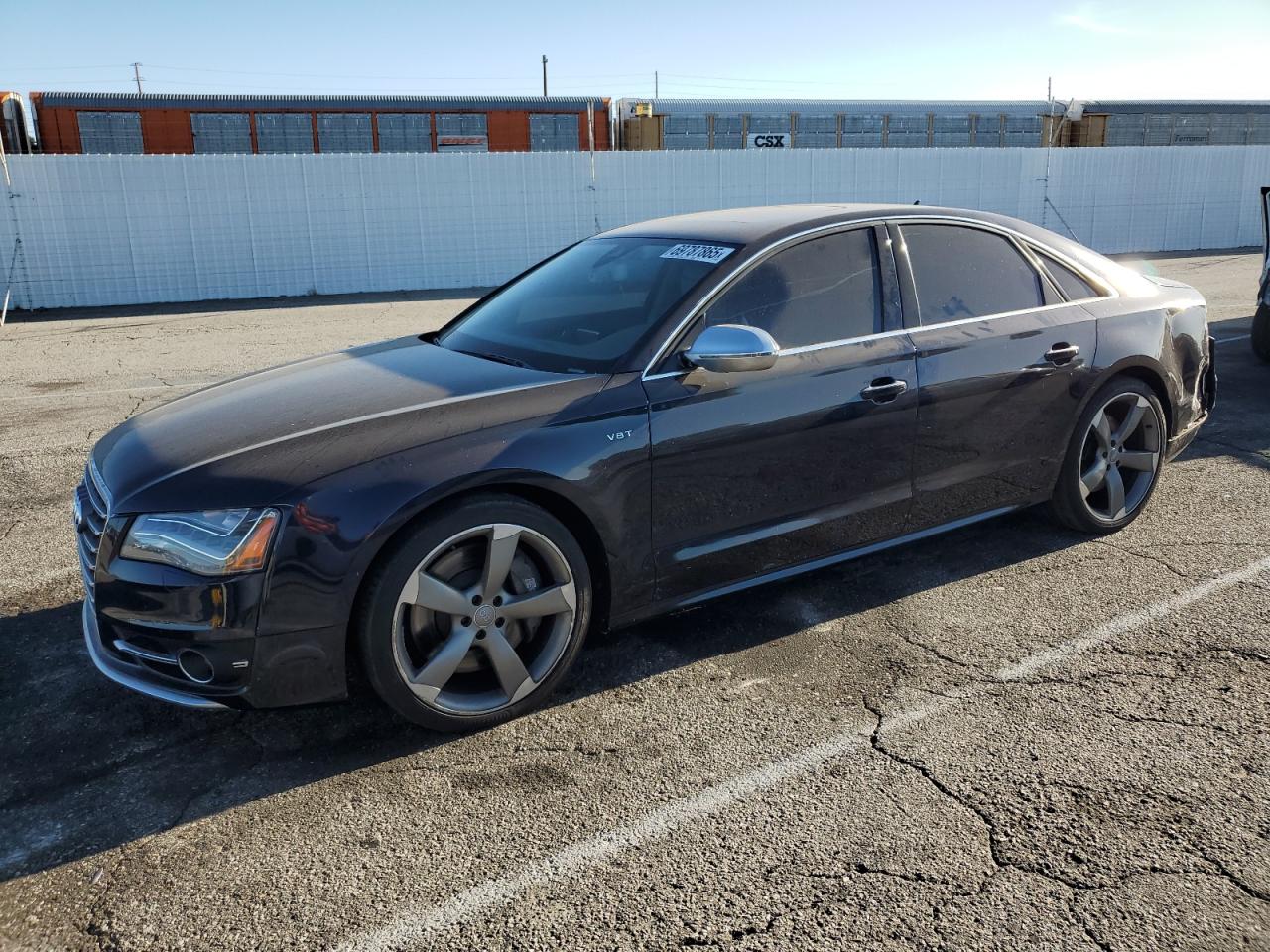 2013 Audi S8 quattro QUATTRO