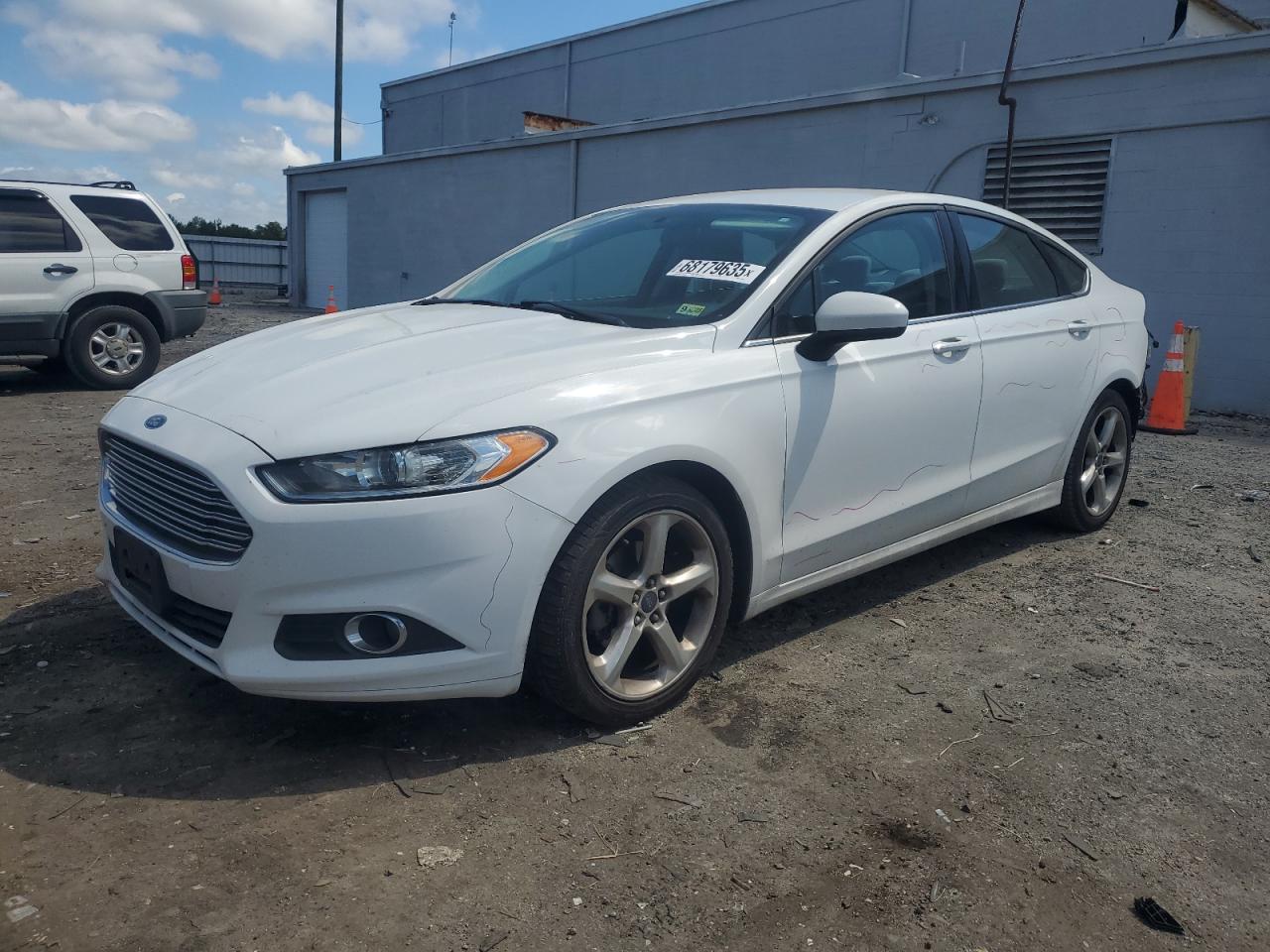 Ford Fusion s