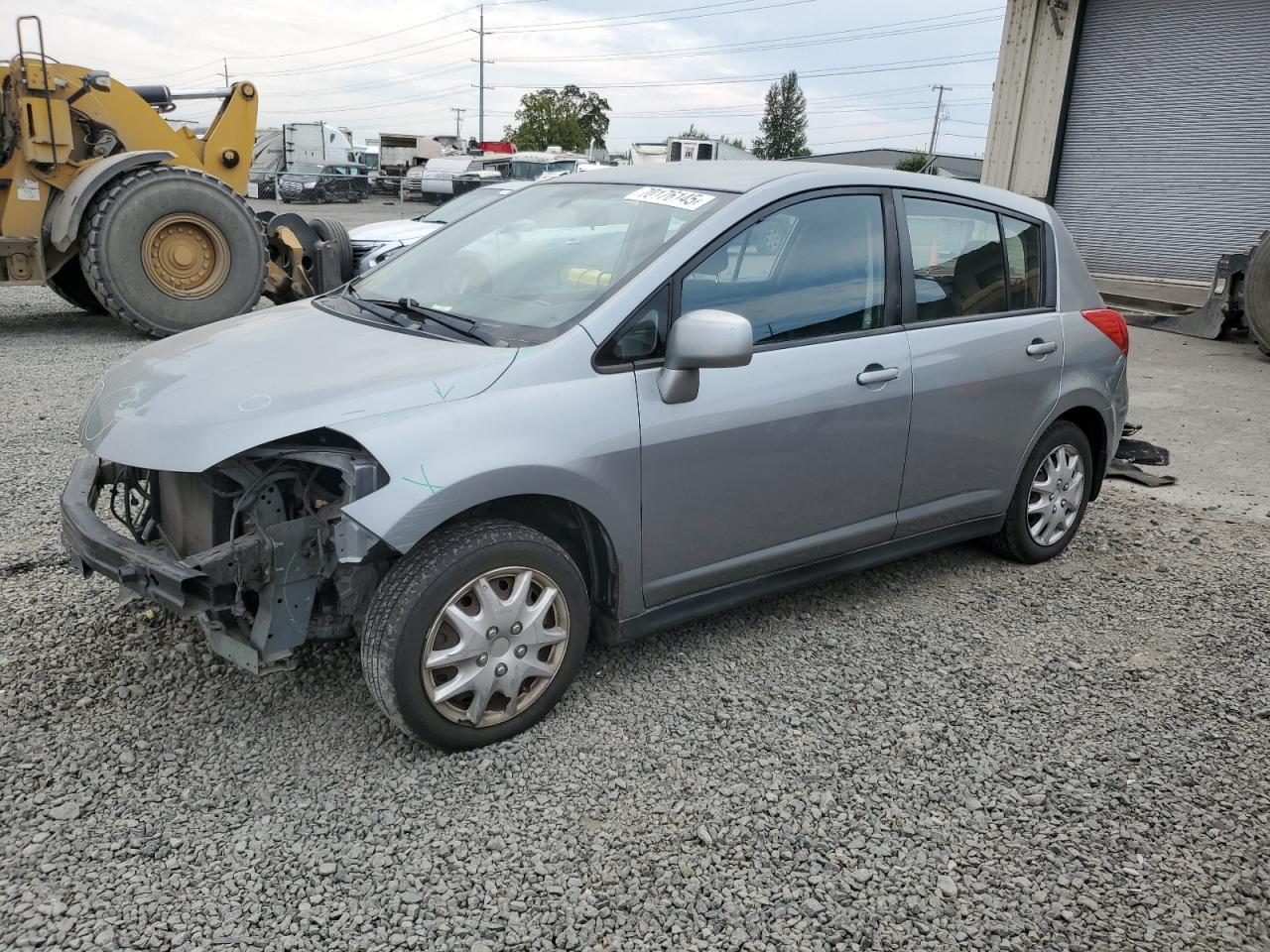 2011 Nissan Versa s S
