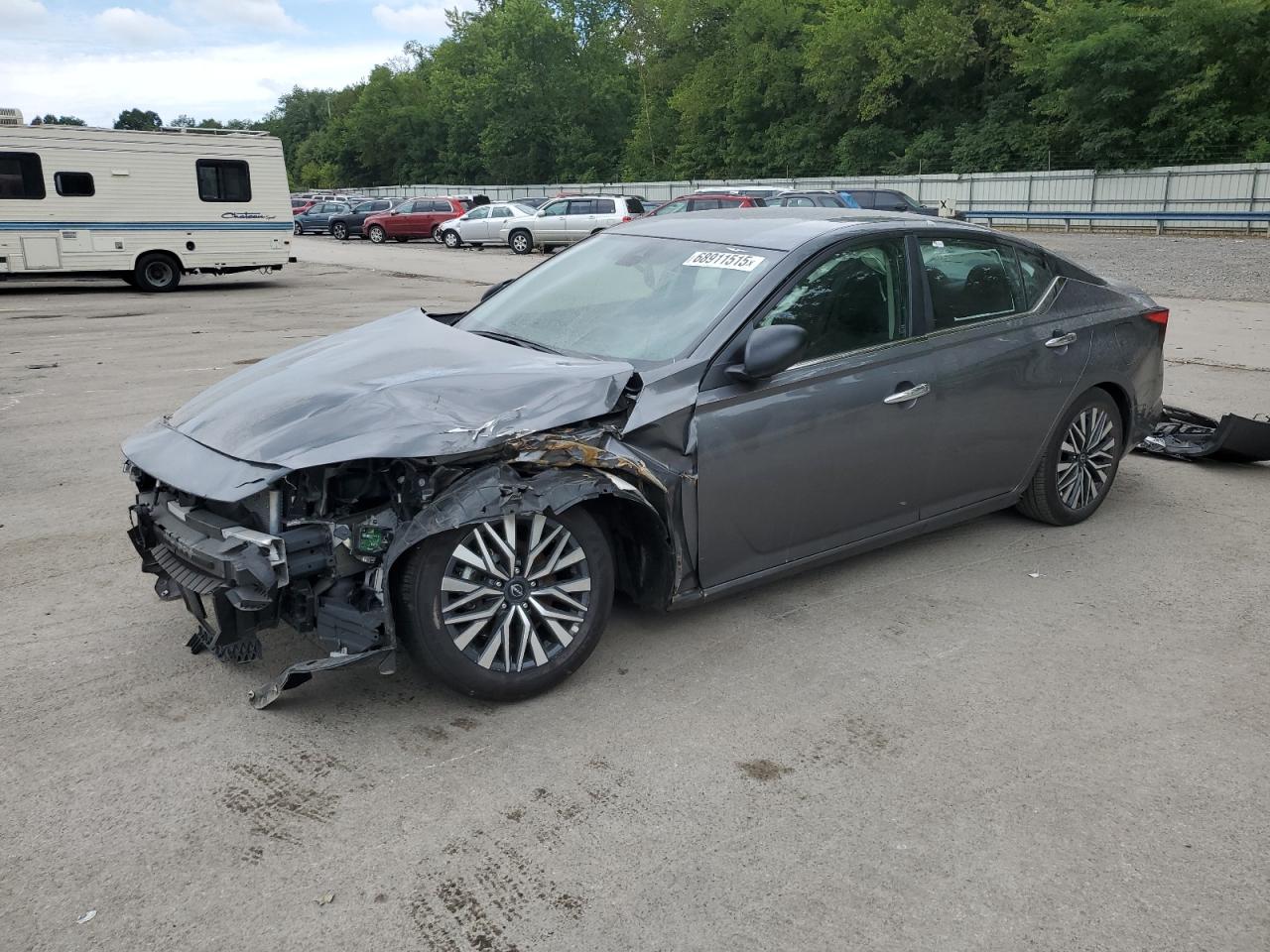 2024 Nissan Altima sv SV