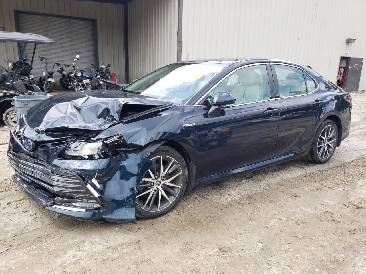 2021 Toyota Camry xle XLE