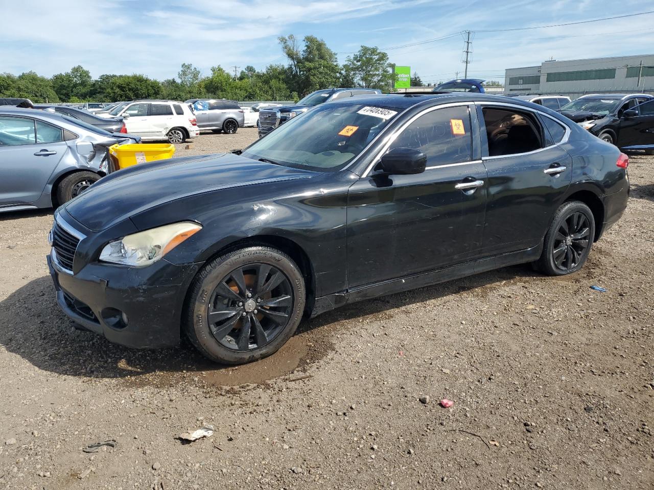 2011 Infiniti M37