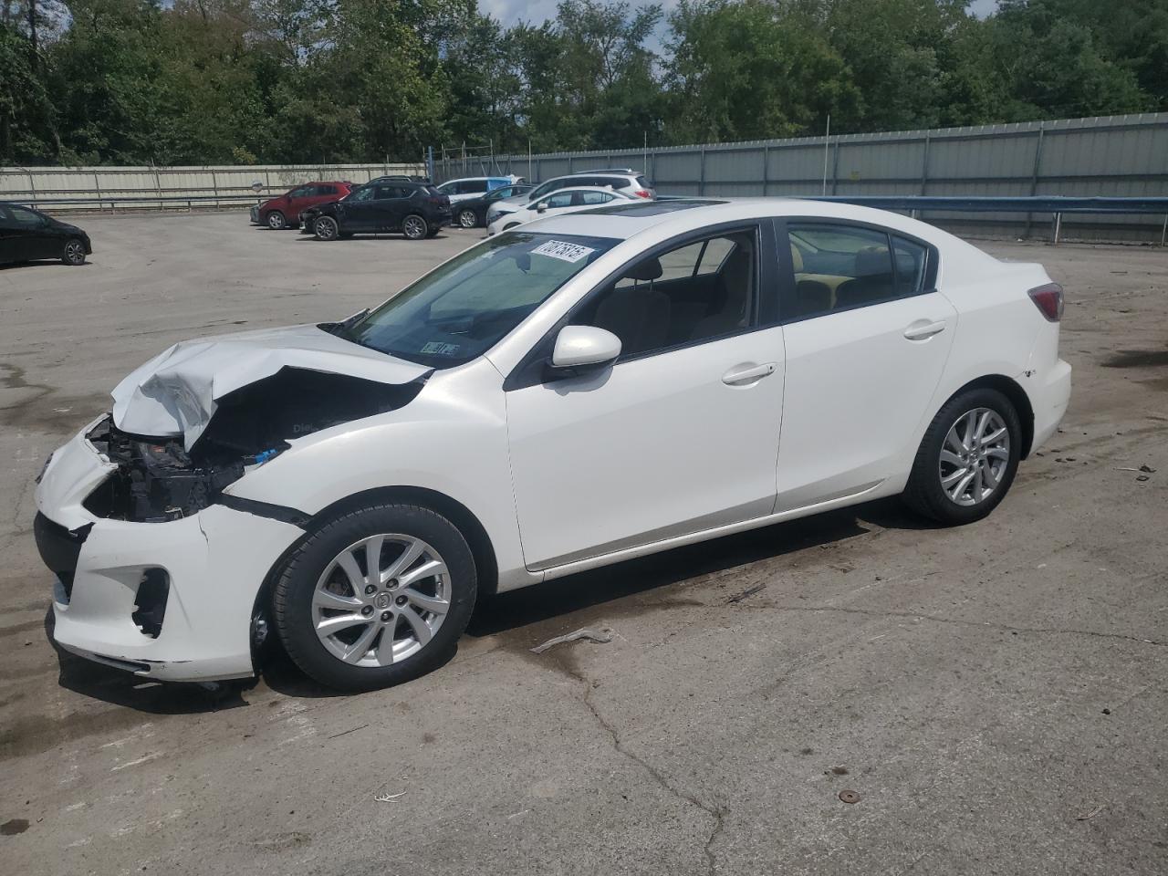 Mazda 3 i