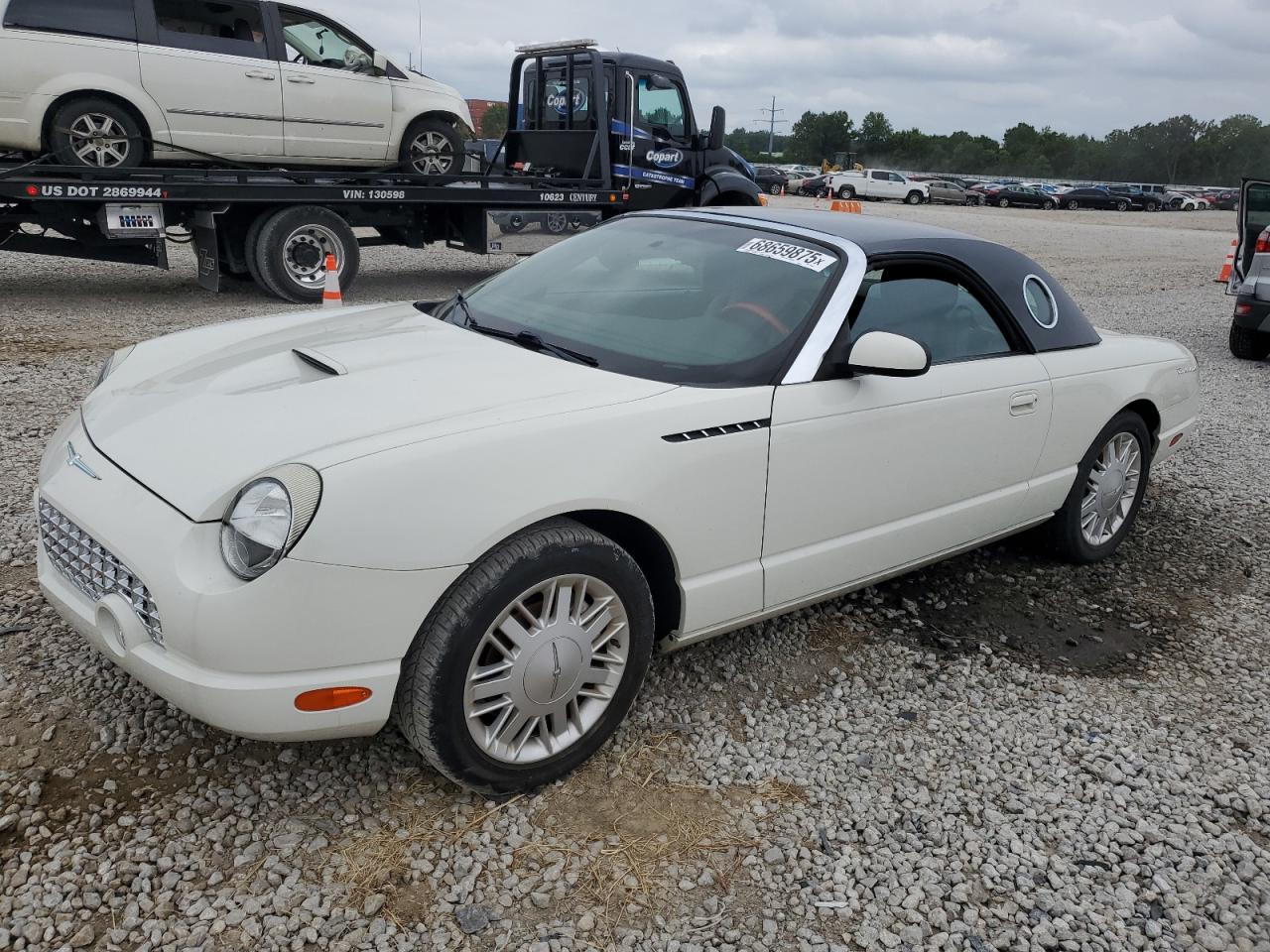 2002 Ford Thunderbird