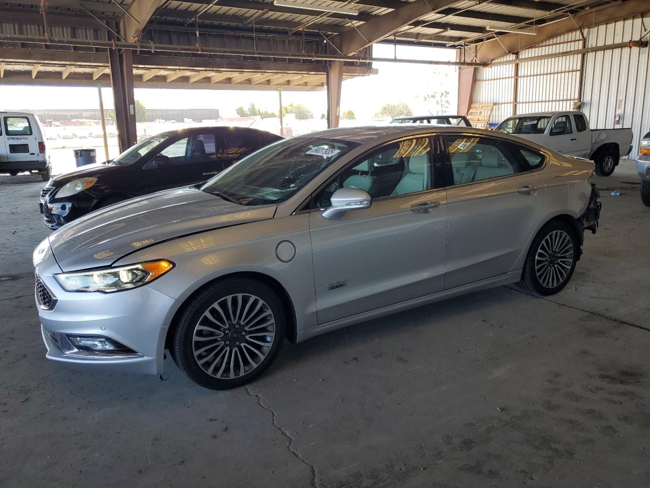 Ford Fusion titanium phev