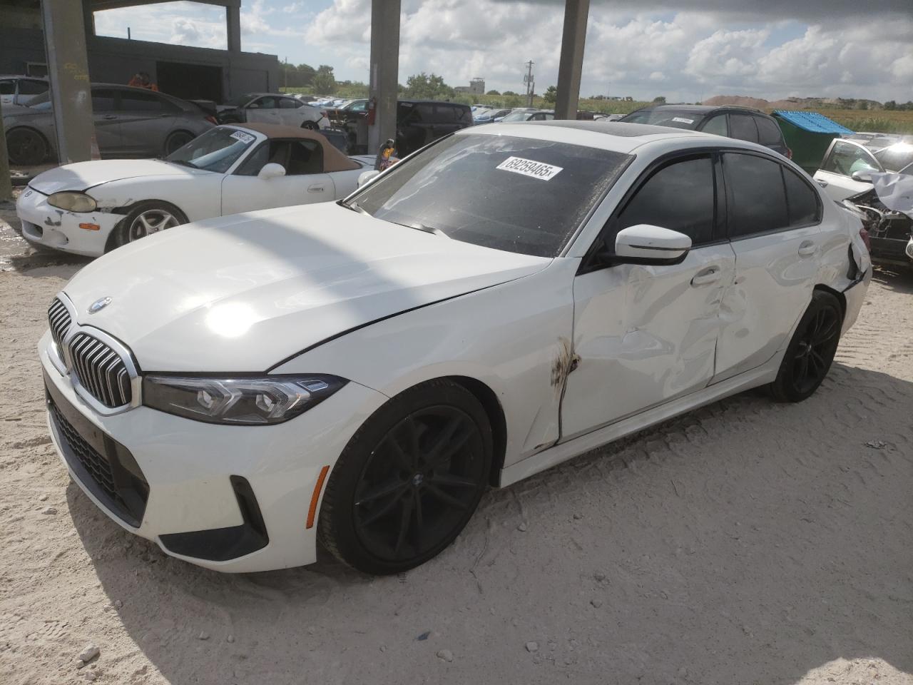 2023 BMW 330i