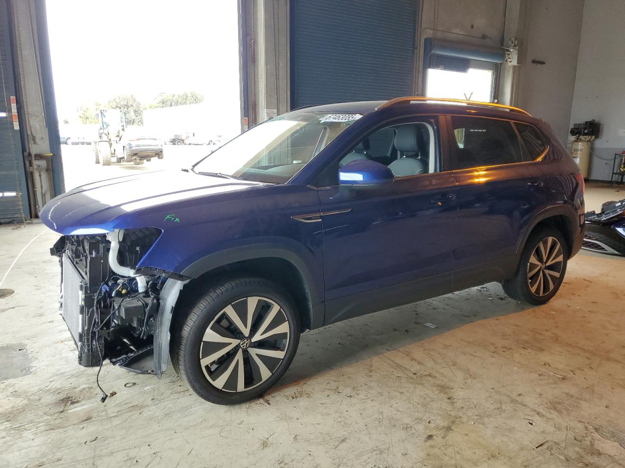 2024 Volkswagen Taos se SE