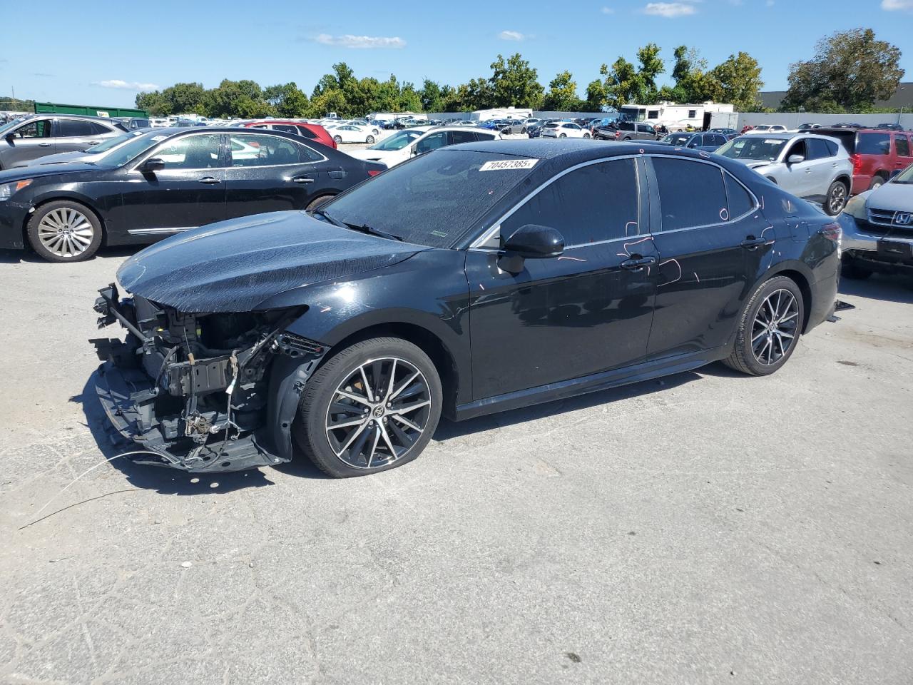 2021 Toyota Camry se SE