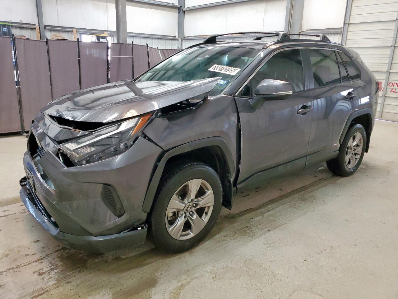 2024 Toyota Rav4 xle XLE