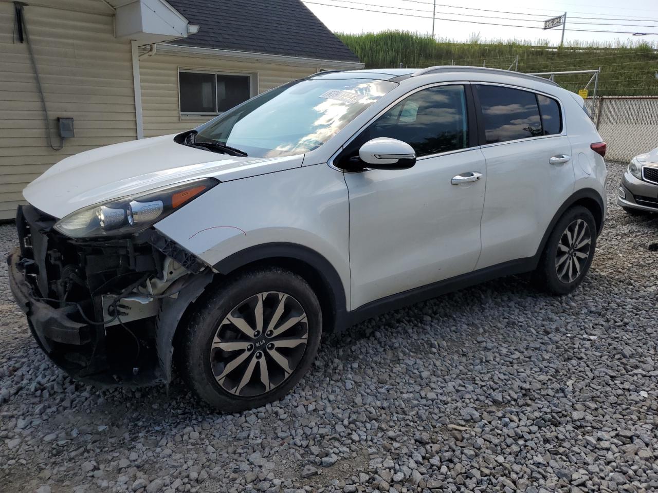 2017 Kia Sportage e EX