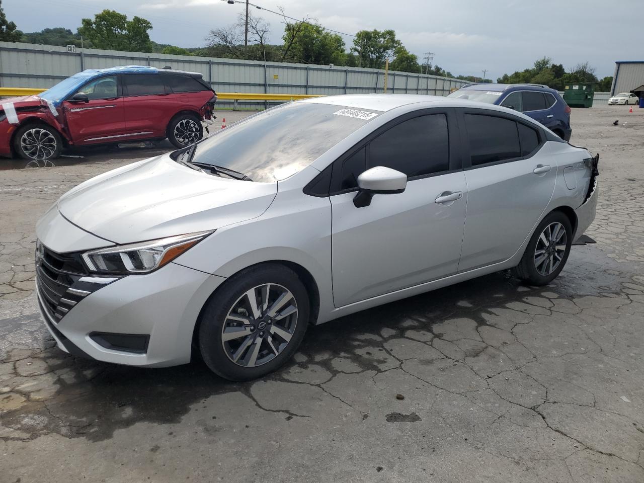 2023 Nissan Versa sv SV