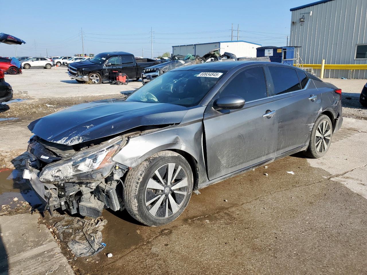 2021 Nissan Altima sv SV