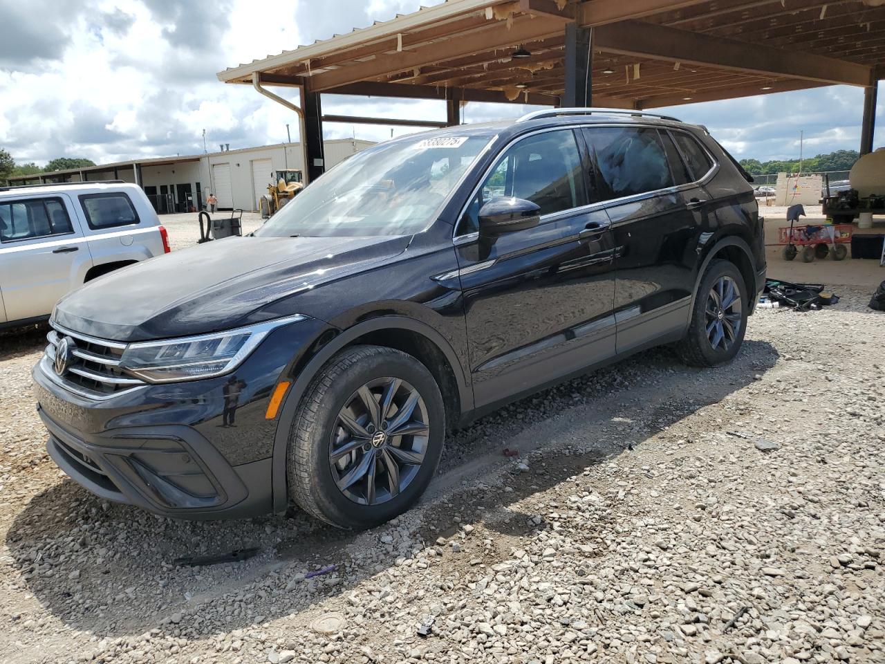 2023 Volkswagen Tiguan se SE