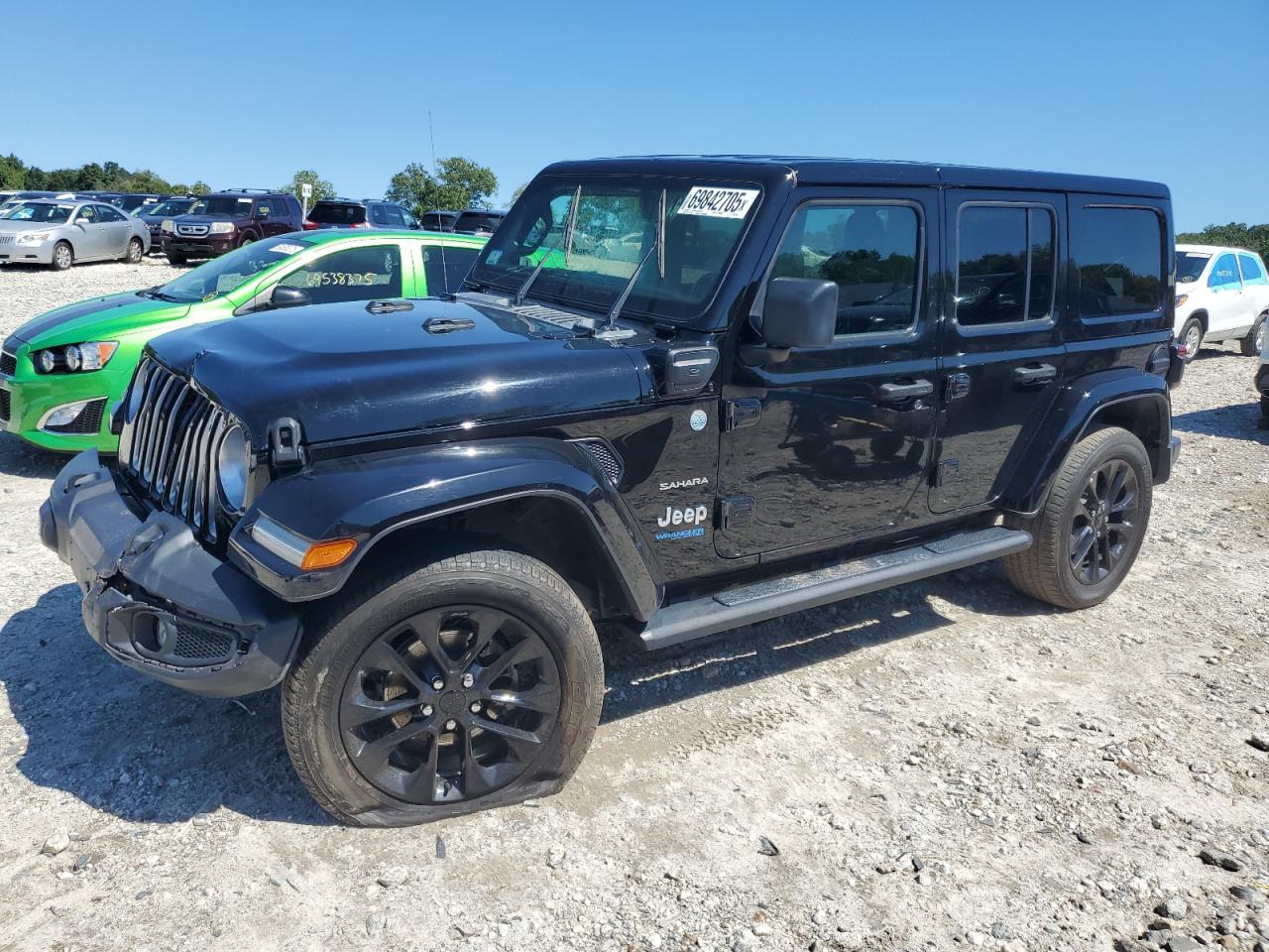 2021 Jeep Wrangler u SAHARA 4XE