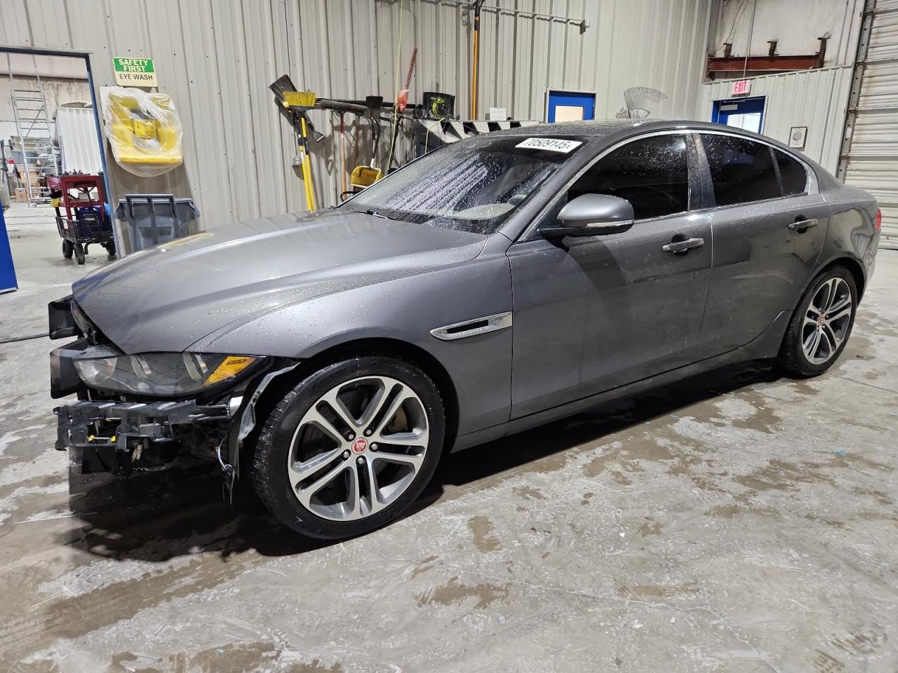 2017 Jaguar Xe premium PREMIUM