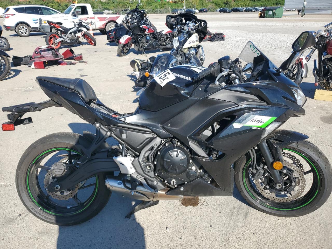 2025 Kawasaki Ex650 r