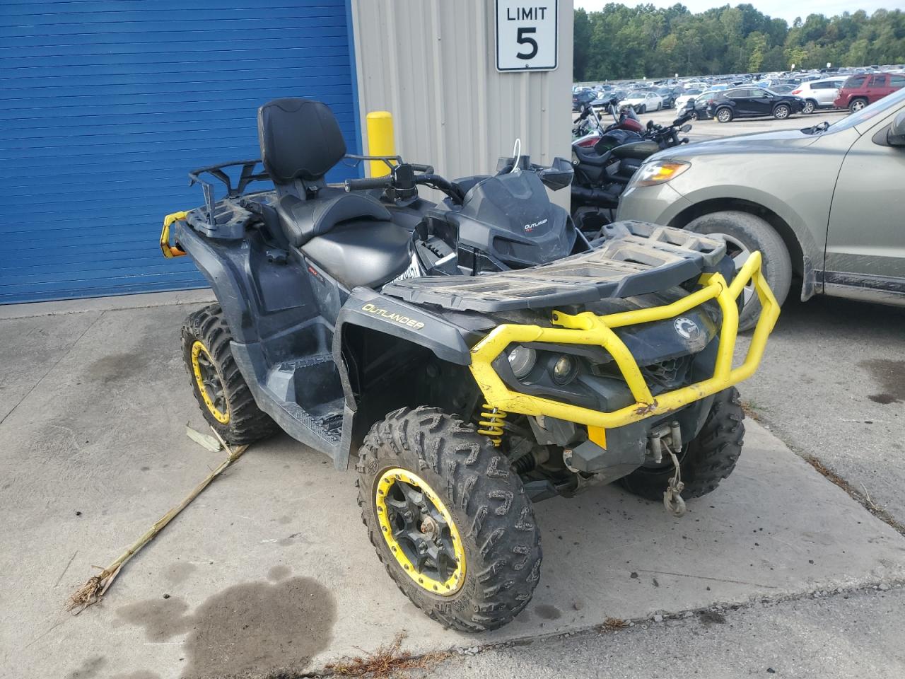 2020 Can-am Outlander - Atv And Utility Vehicles Atv