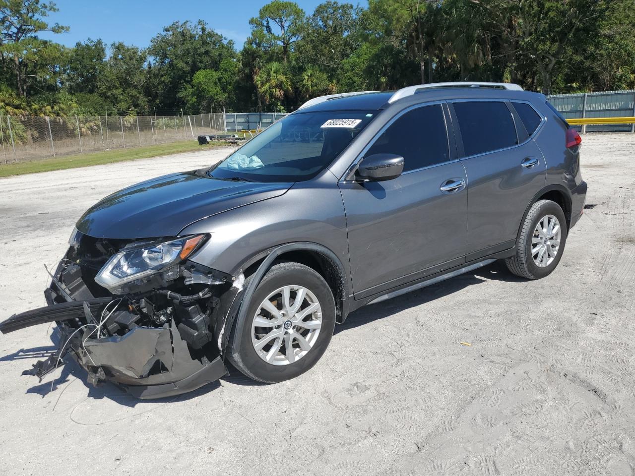 2018 Nissan Rogue s S