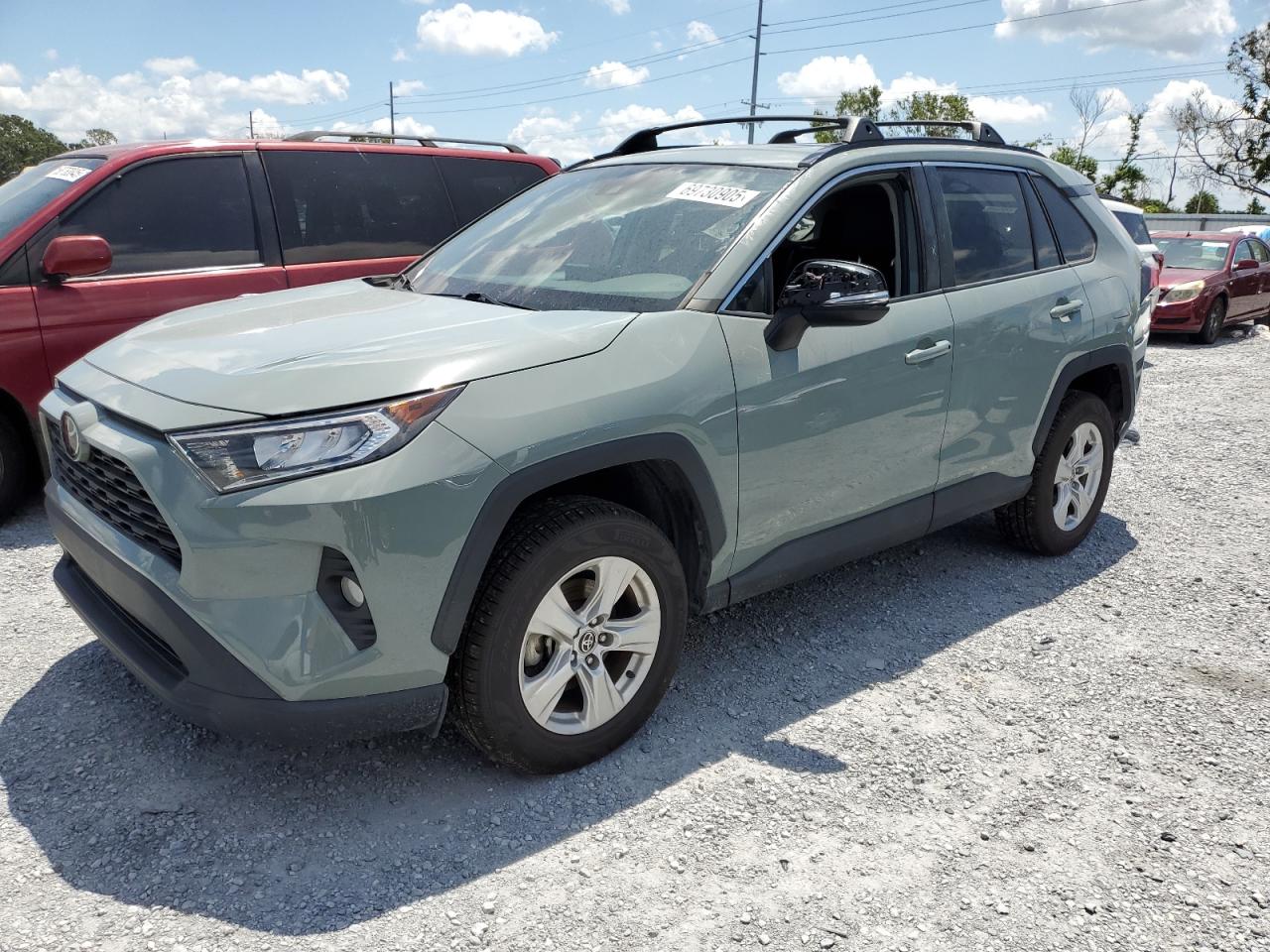 2021 Toyota Rav4 xle XLE