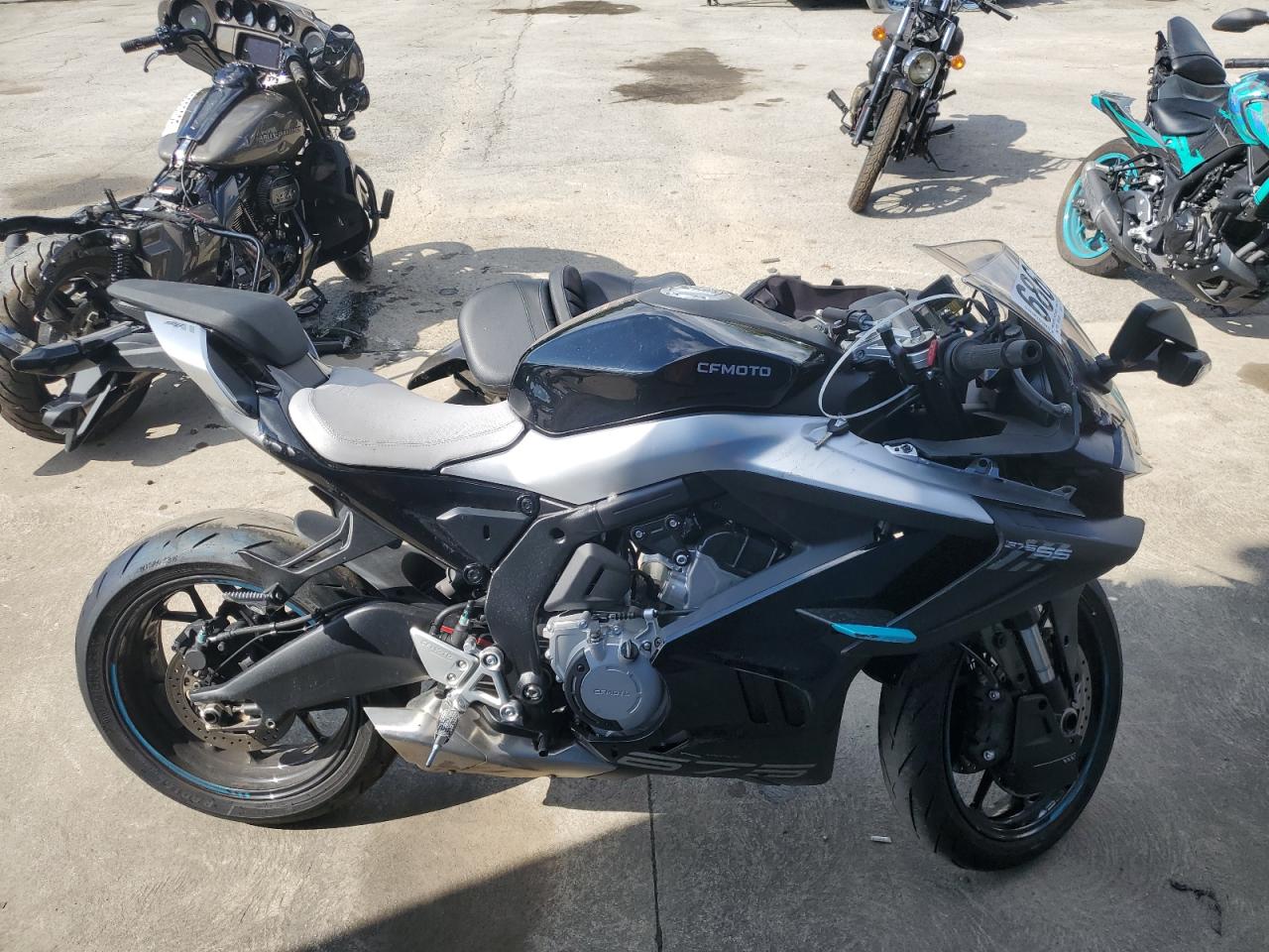 2025 Cf moto 675ss