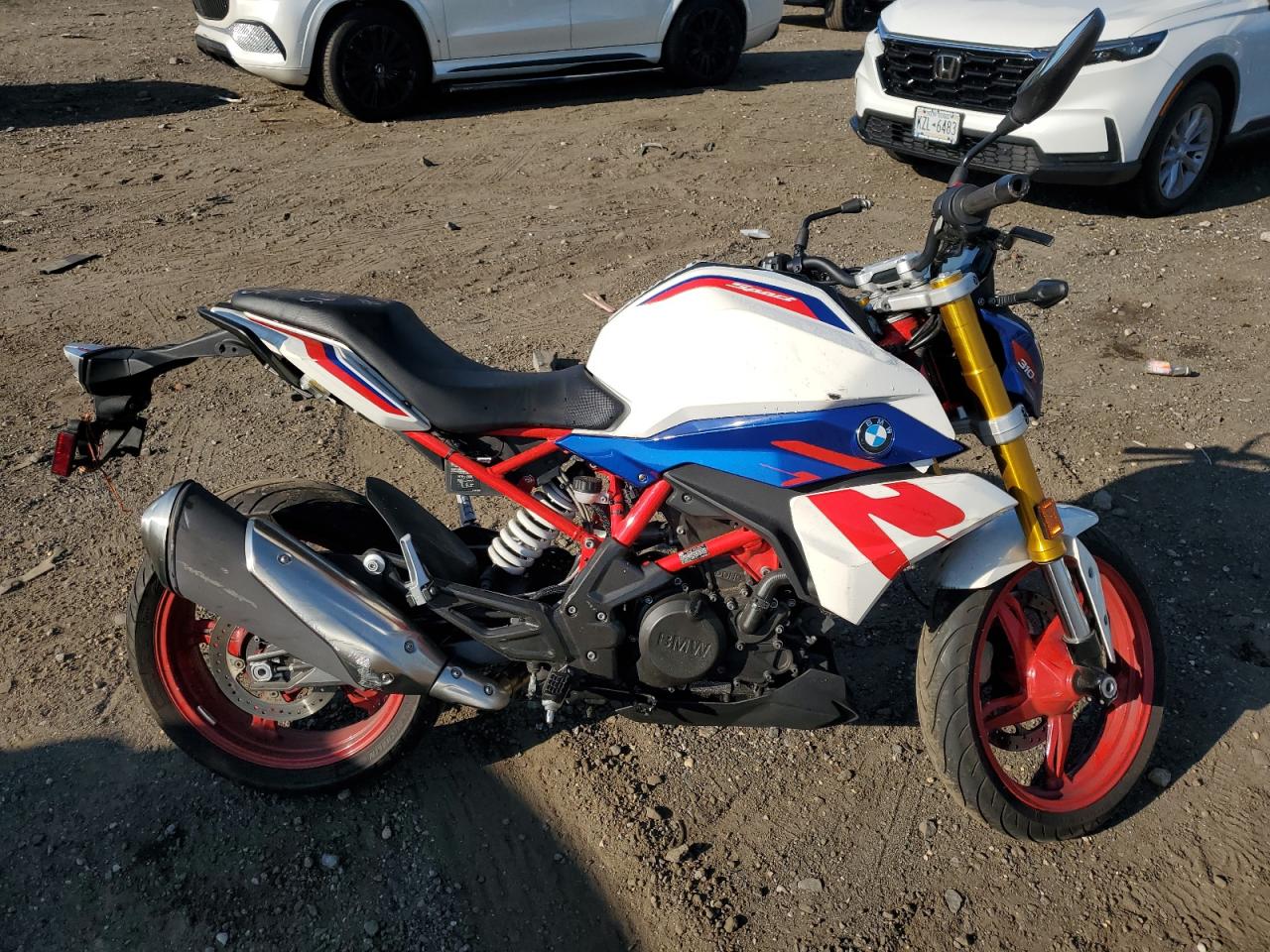 2023 BMW R