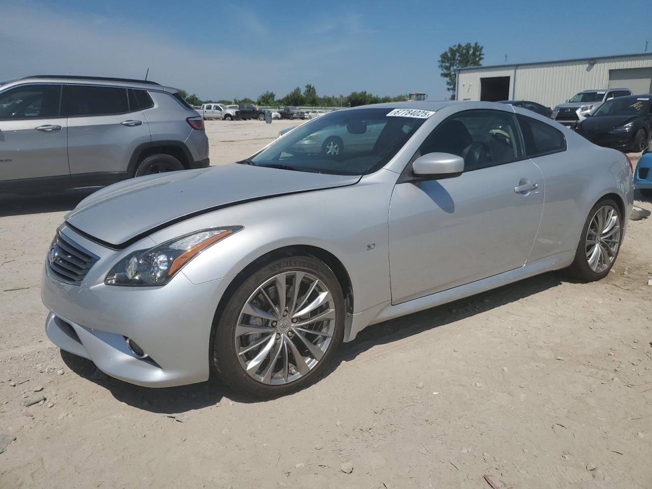 2014 Infiniti Q60 journe