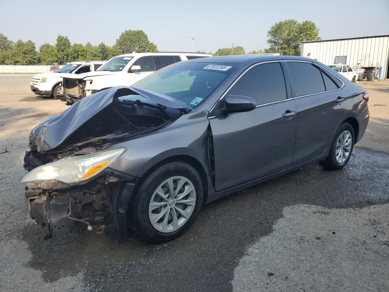 2016 Toyota Camry le LE